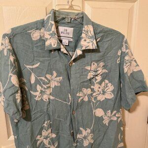 28 Palm's Men's Green Button-Down Short Sleeve Shirt.  Size Large.